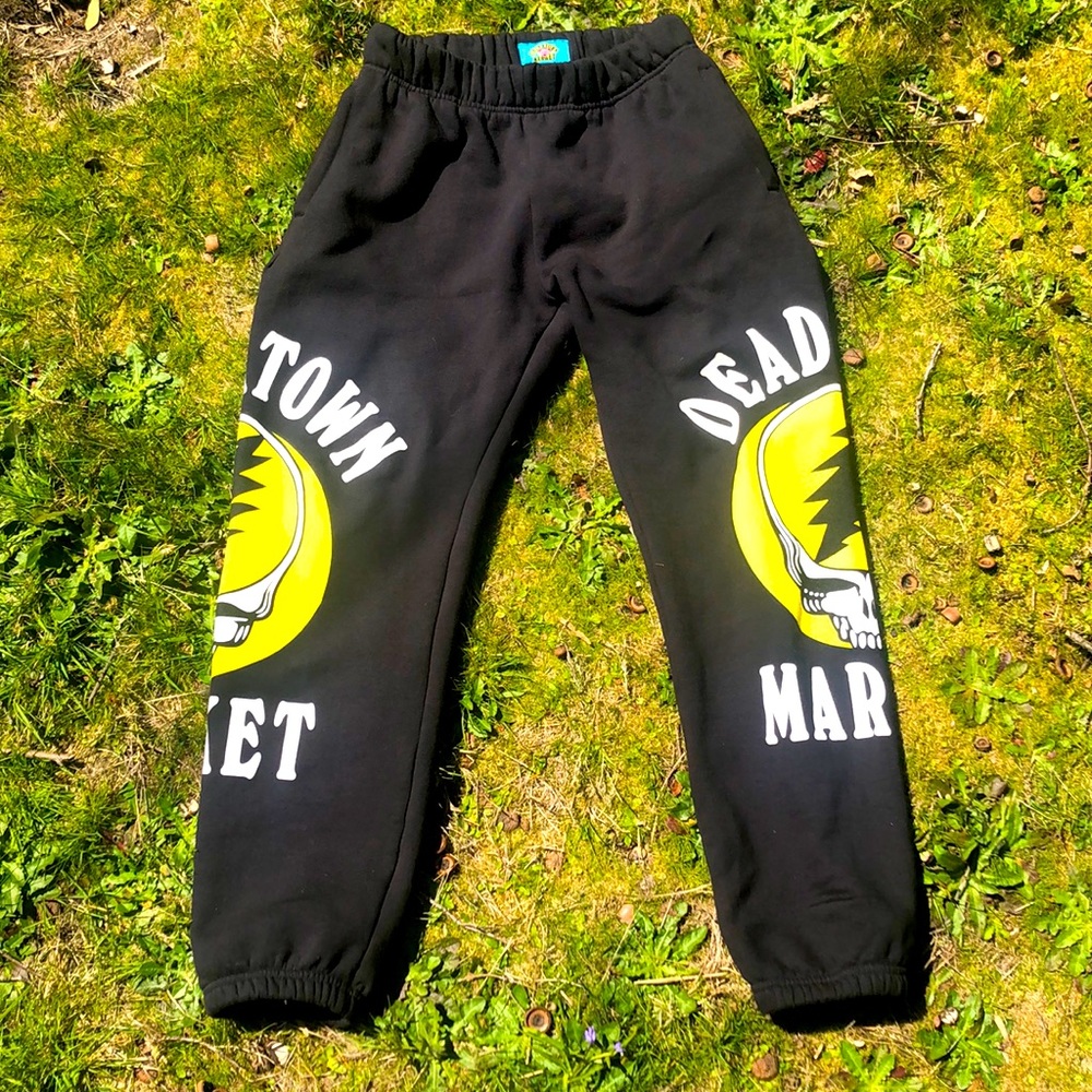 Chinatown market sweatpants
